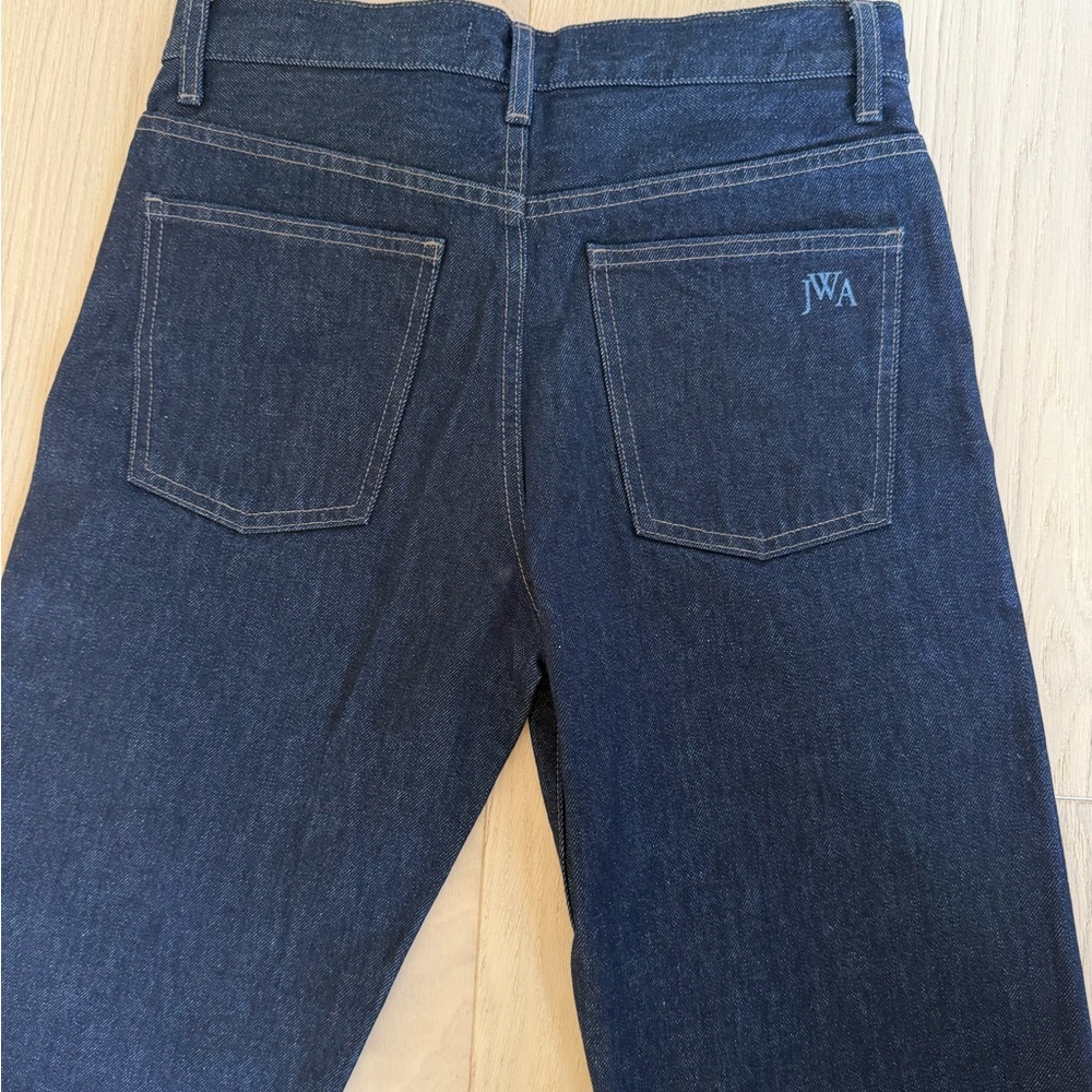 Women’s Uniqlo Straight Jeans NWOT - Picture 4 of 5